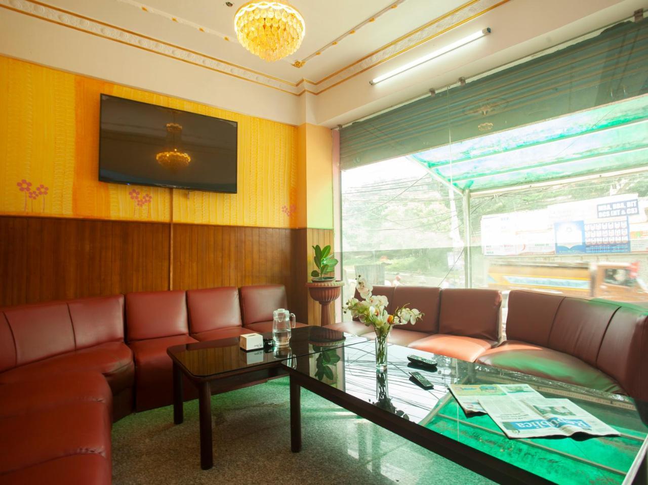 Oyo 195 Global Hotel And Resort Kathmandu Luaran gambar