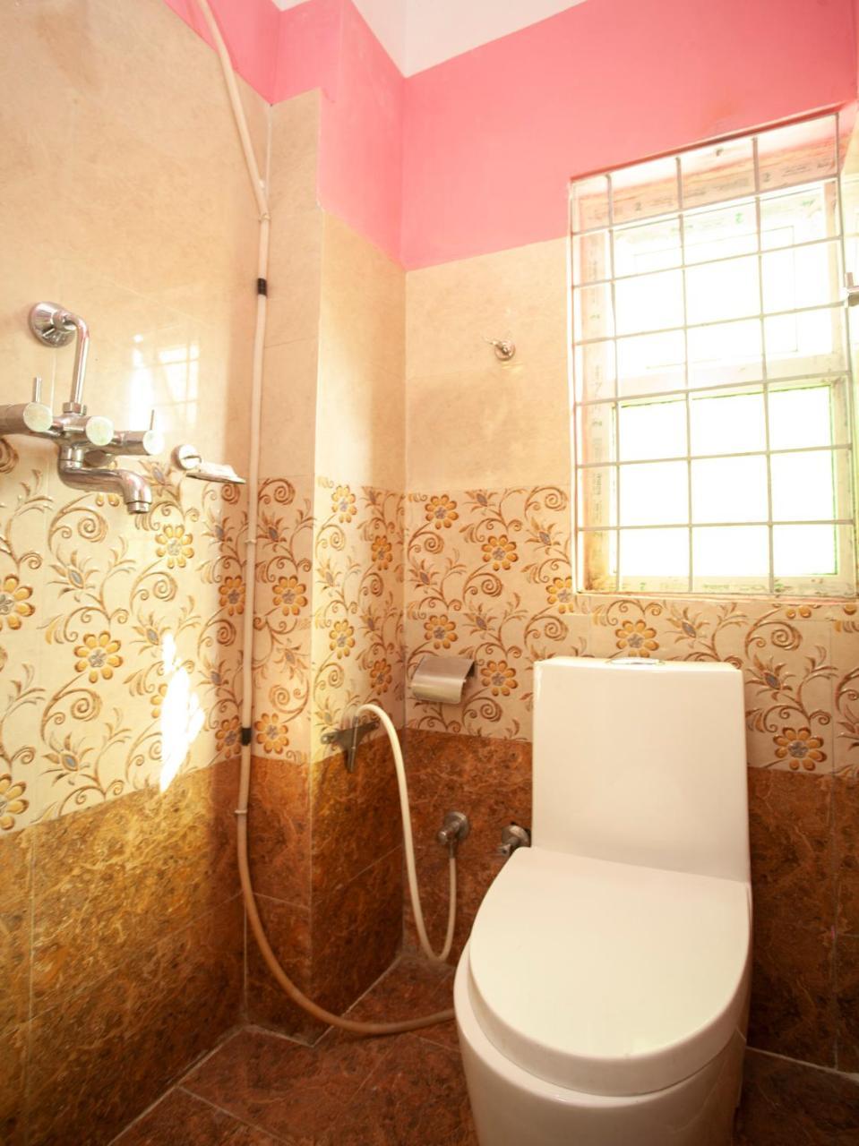 Oyo 195 Global Hotel And Resort Kathmandu Luaran gambar